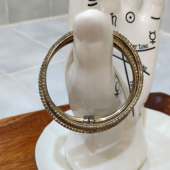 Stackable brackets - Picture 2 of 3